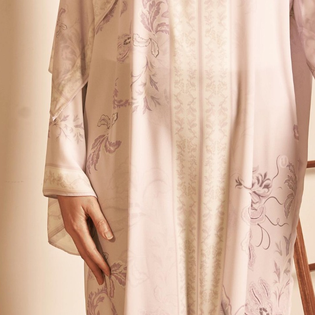 AULIA KAFTAN IN MISTY ROSE (FREE SHAWL)