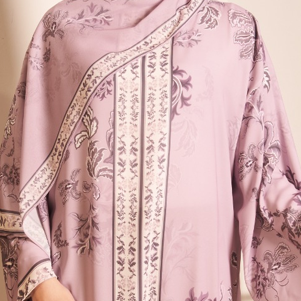 AULIA KAFTAN IN COCOA (FREE SHAWL)