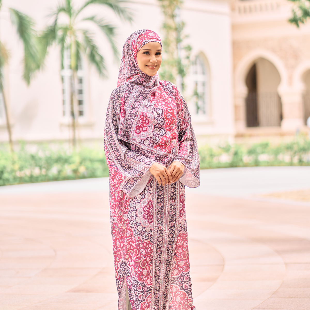 RAYANA KAFTAN IN MAROON PRUNE (FREE SHAWL)