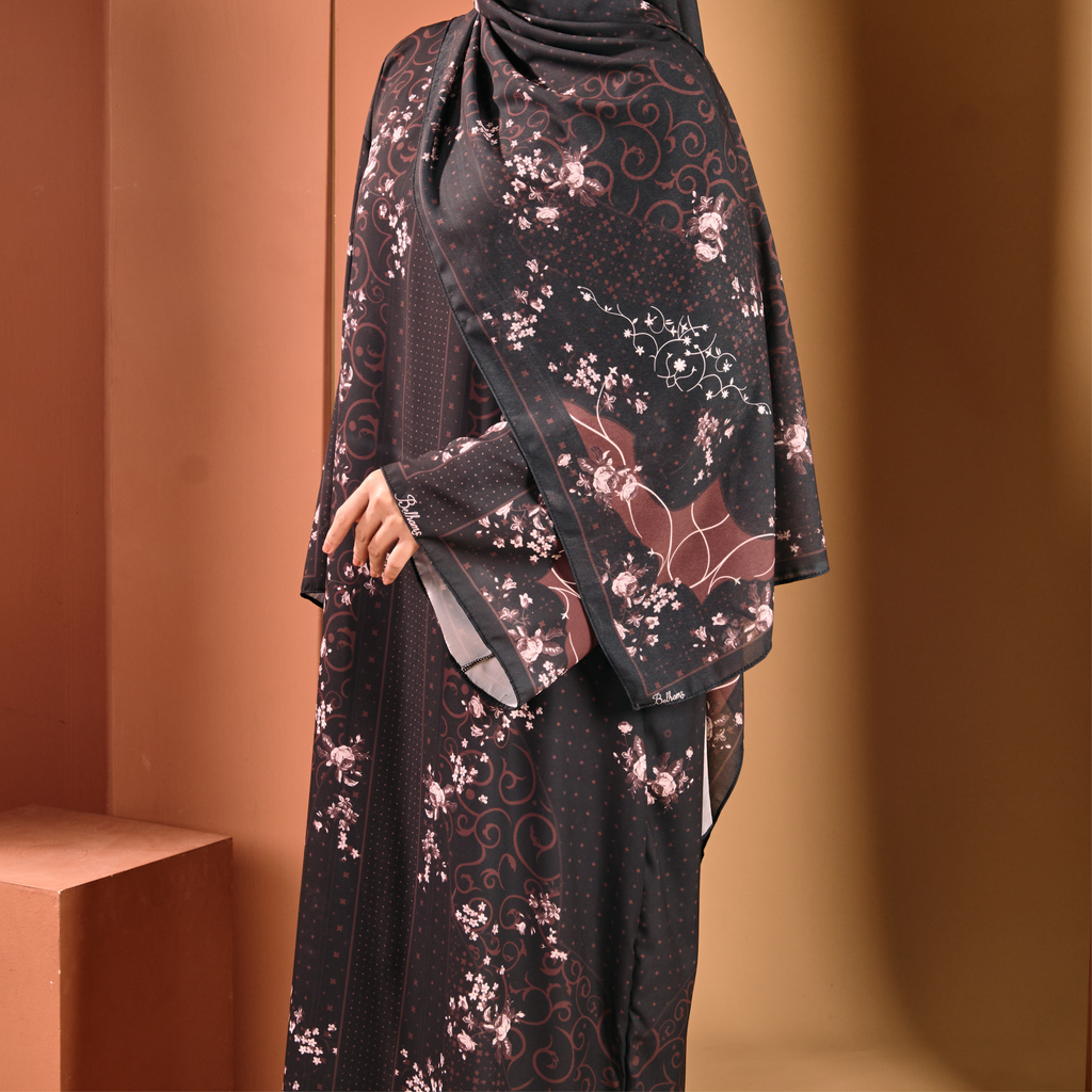 TAALIA KAFTAN IN PITCH (FREE SHAWL)