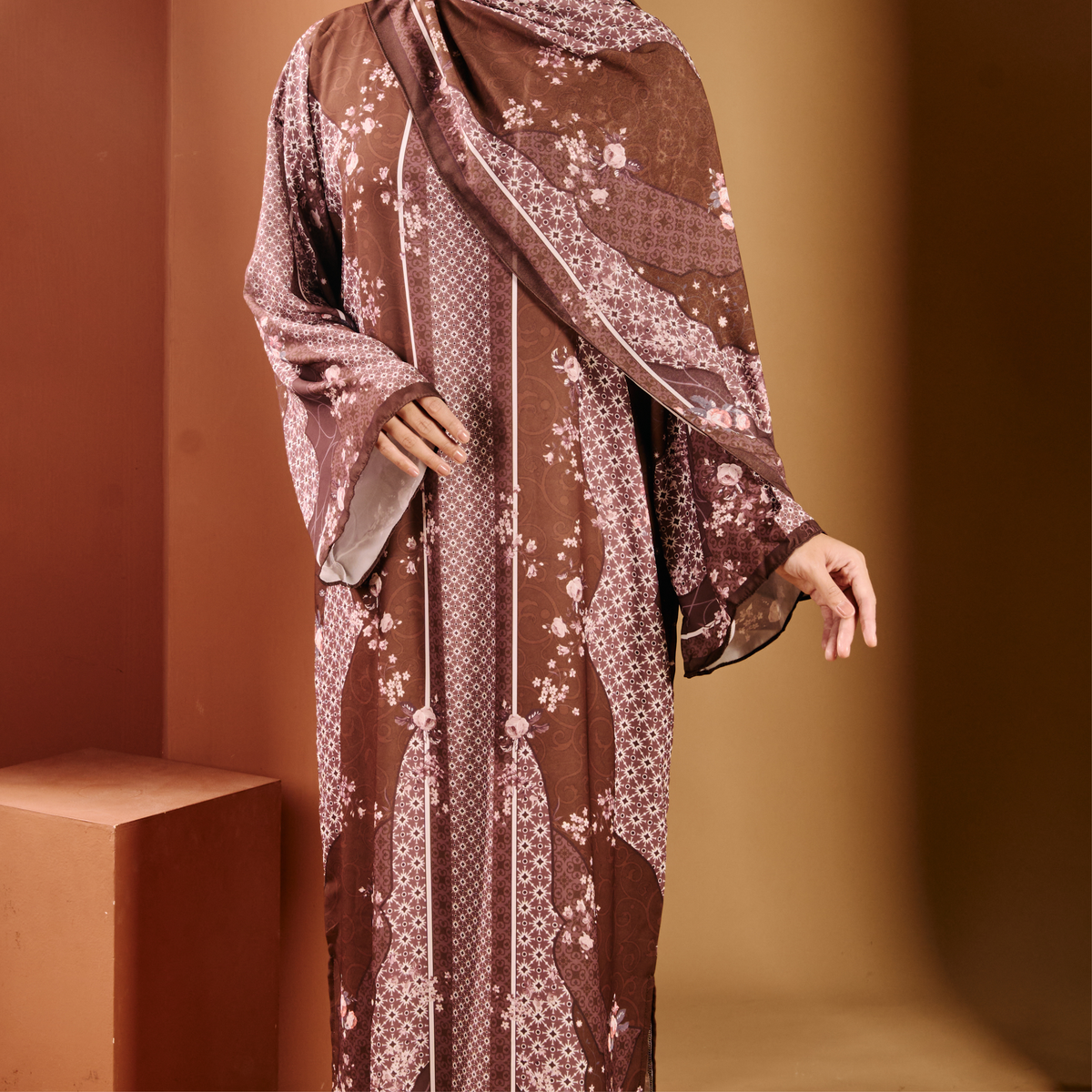TAALIA KAFTAN IN DARK CHOCO (FREE SHAWL)
