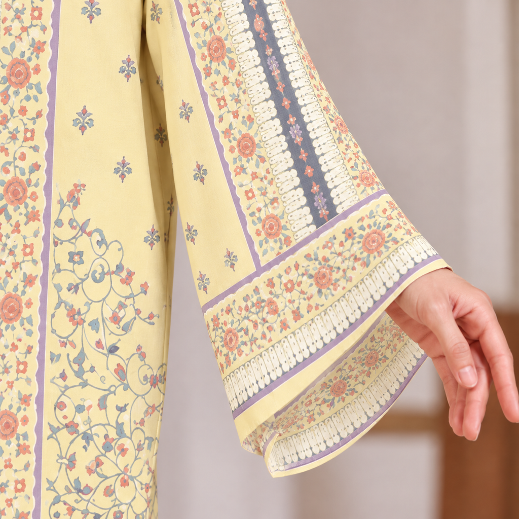 YUSRA KAFTAN IN CORN SILK (FREE SHAWL)