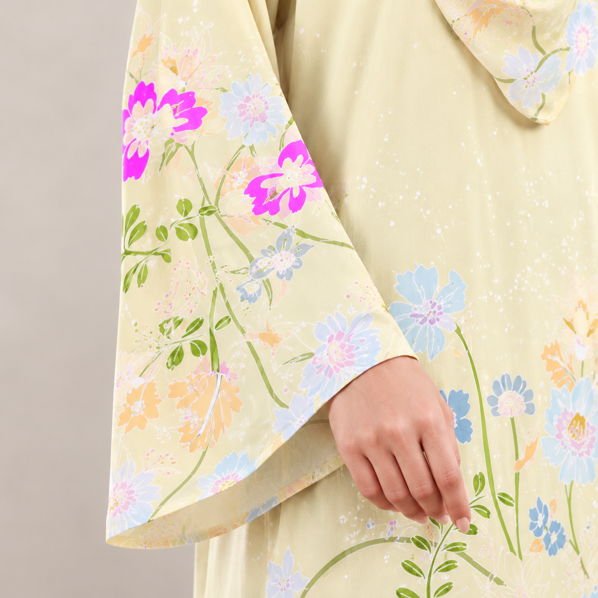 AMAYA KAFTAN IN YELLOW (FREE SHAWL)