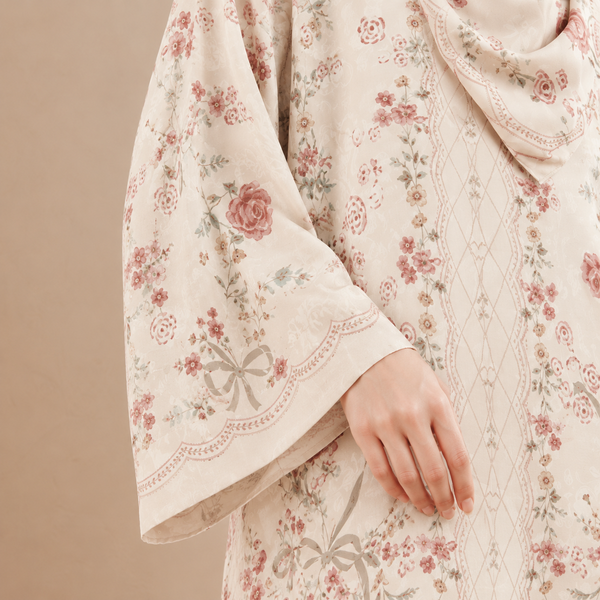 KAYLA KAFTAN IN IVORY PINK (FREE SHAWL)