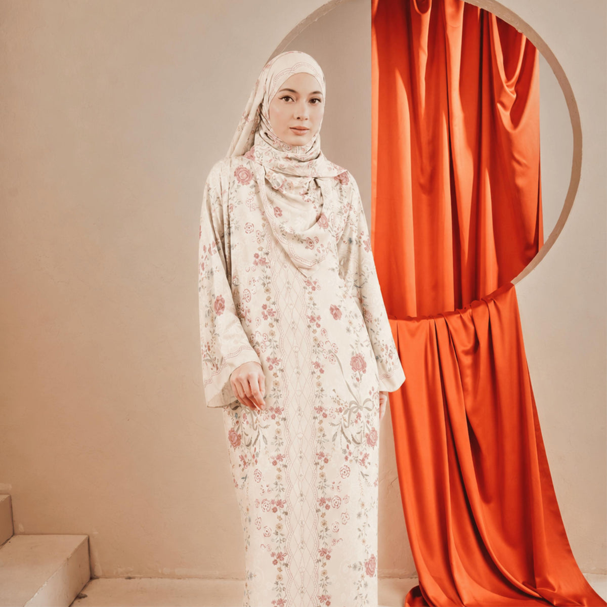 KAYLA KAFTAN IN IVORY PINK (FREE SHAWL)
