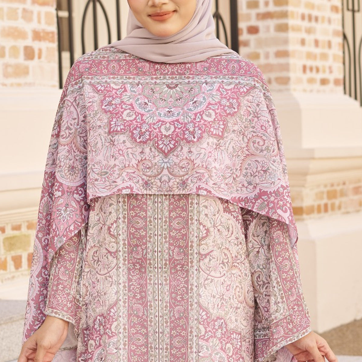 RAYANA KAFTAN IN ROSE (FREE SHAWL)